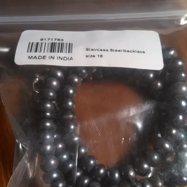 Elegant Grey Pearl Stainless Steel Necklace (18 Inches) - Image 13