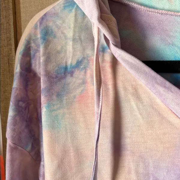 FINAL MARKDOWN Pastel Tie-Dye Women's Hoodie medium - Image 2