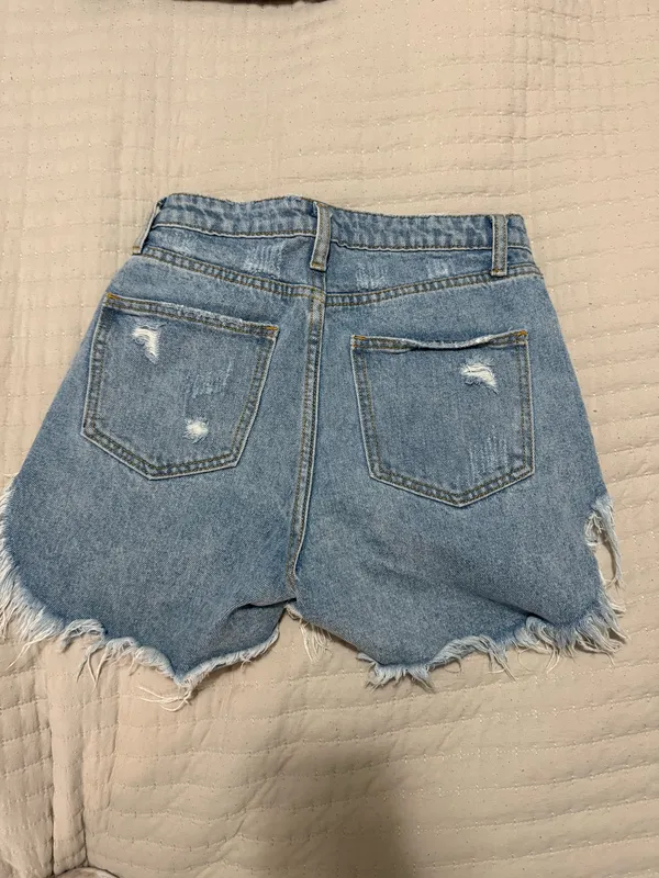 Signature 8 Shorts - Image 3