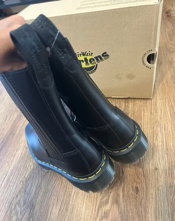 DR MARTENS Amaayah Lo black leather zippered boots shoes women’s 8 new - Image 5