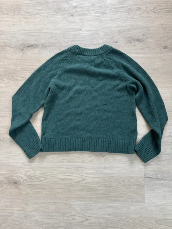 GAP Women's Crewneck Sweater in Deep Green - Image 4
