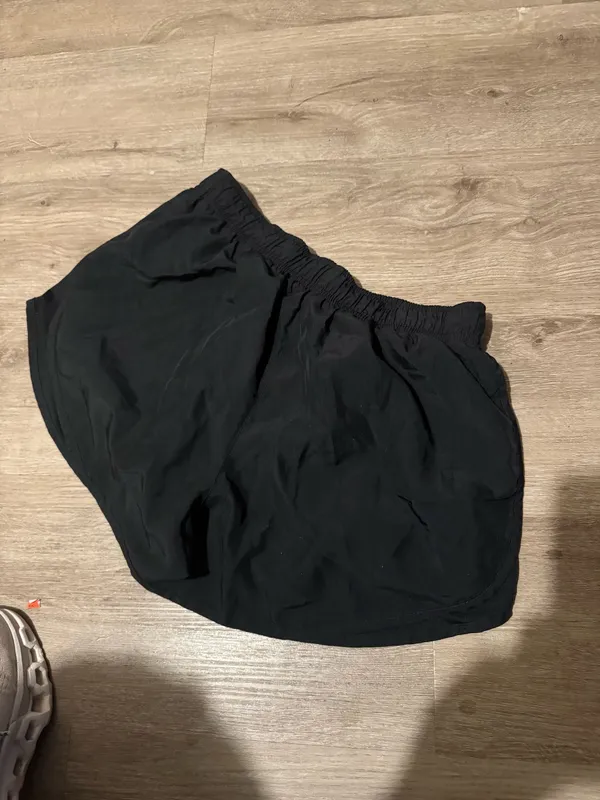 Nike Pro Shorts Dri-Fit Women’s Medium - Image 4