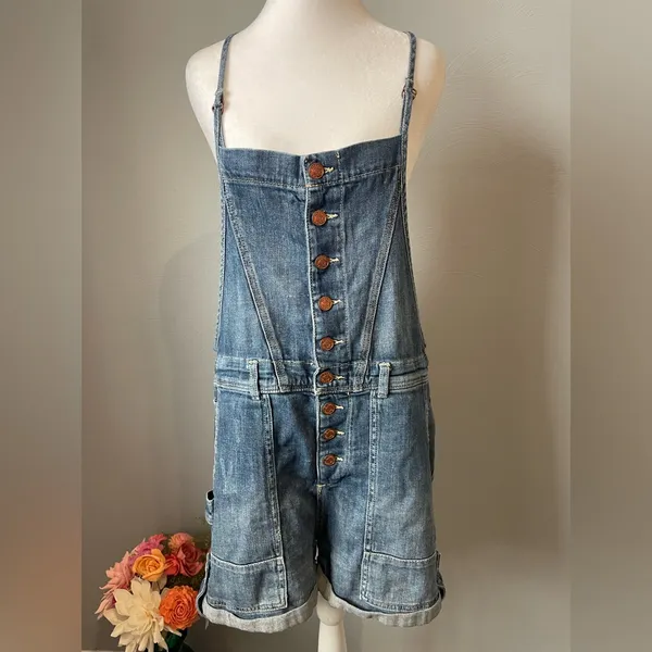 Anthropologie Pilcro Everyday Button Front Denim Short Overalls - Image 4