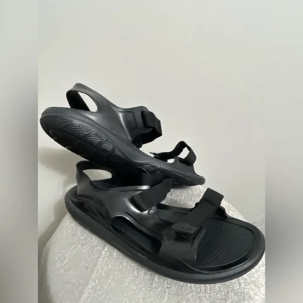 Crocs Swiftwater Sandals Black Unisex M12 /W14– Lightweight Water-Friendly (B3)✨ - Image 3