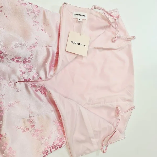 Superdown Letizia Printed Mini Dress in Pink Floral Small - Image 7
