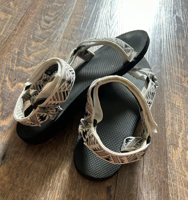 WOMENS ORIGINAL UNIVERSAL S - Image 4