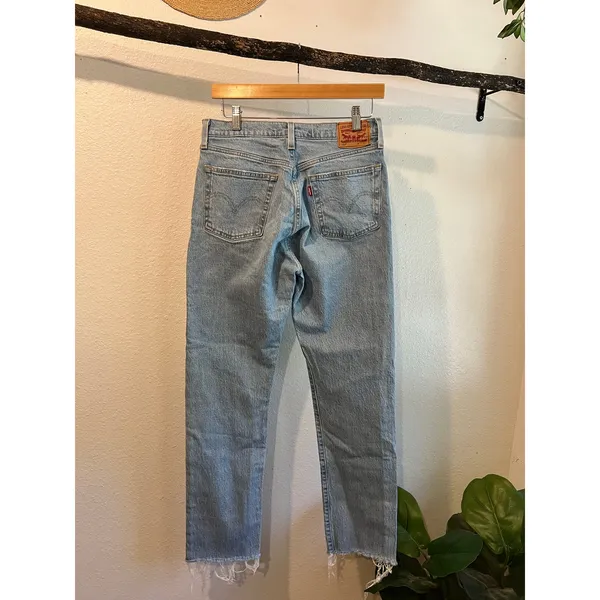 501s Levi's Light Wash Raw Hem High Rise Straight Leg Jeans Size 28 Inseam 32 - Image 3
