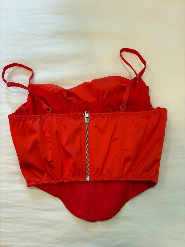 Red Urban Outfitters Top Crop - Image 2