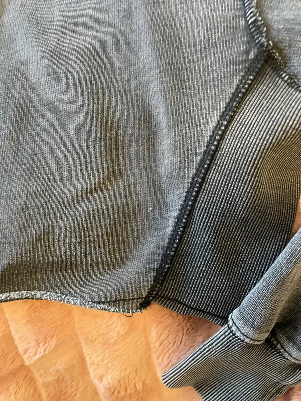 Urban Outfitters Lorelei Cropped Hooded Sweatshirt - Image 2
