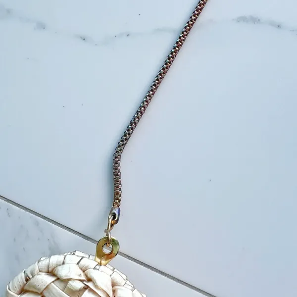 Cream clutch with strap woven chain White - Image 10