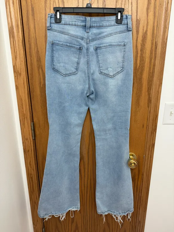 Pre-owned Celebrity Pink High-Rise Flare Jeans Size 7/28 - Image 4