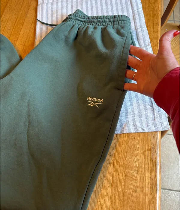 Reebok Olive Joggers - Image 3