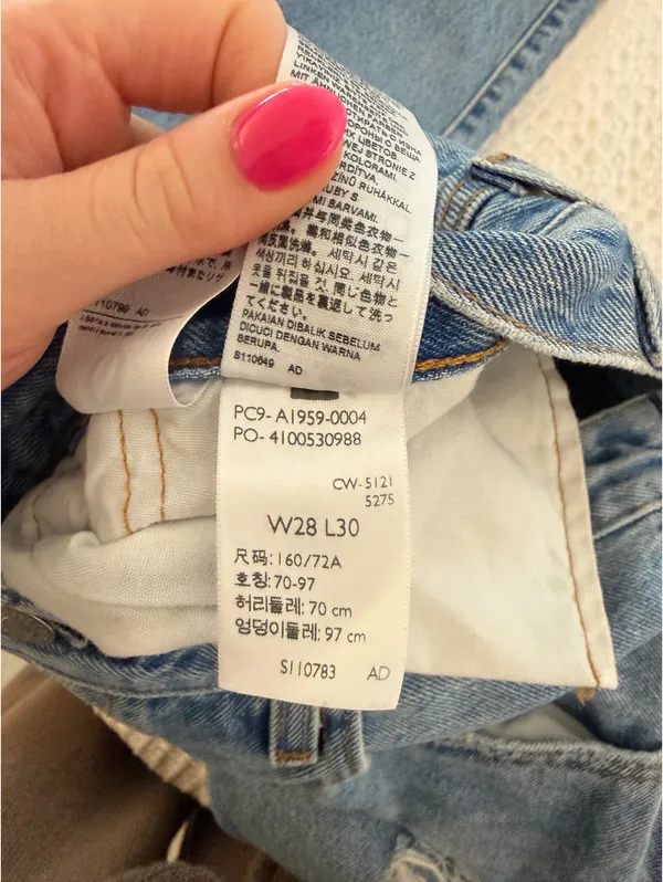 Levi’s 501 Jeans - Image 6
