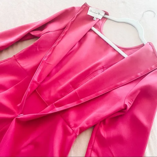 Charles Henry Bell Sleeve Mini Dress in Barbie Pink Medium - Image 9