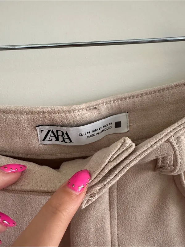 Zara cream suede shorts - Image 3