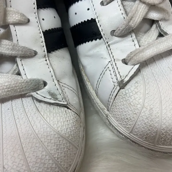 ADIDAS superstar tennis shoes Size 7.5 B-23‎ - Image 6