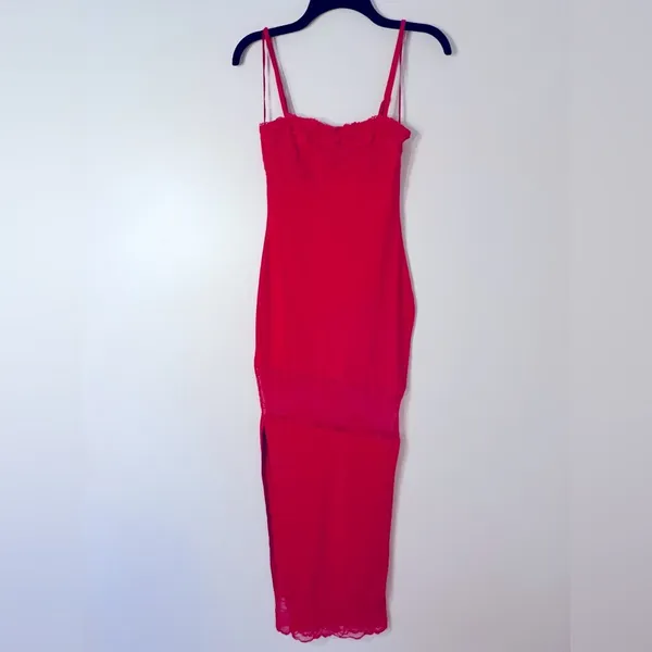 NWT Superdown Gemma Maxi Dress in Red, size XS - Image 5
