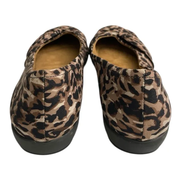 Natural Soul All Thru Comfort Slip Genie Leopard Print Twist Front Flat Sz 9 - Image 5