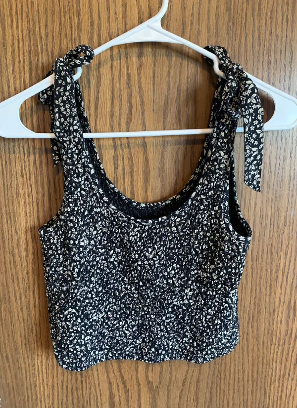 American Eagle Cropped Flower Print Tank Top - Image 2