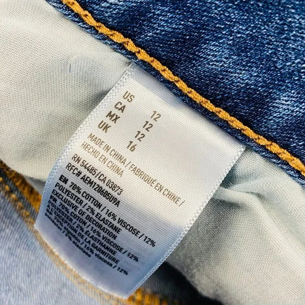 American Eagle Womens 12 360 Super Stretch Shortie Denim Peekaboo Shorts - Image 10