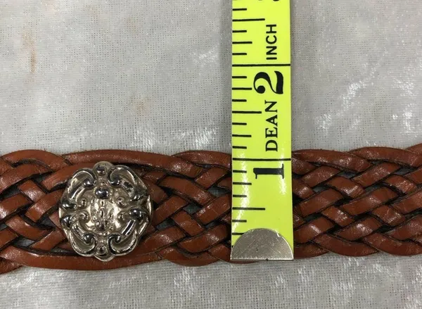 Fossil Vintage Genuine Leather braided Belt Silver Medallion Concho Western med. - Image 7