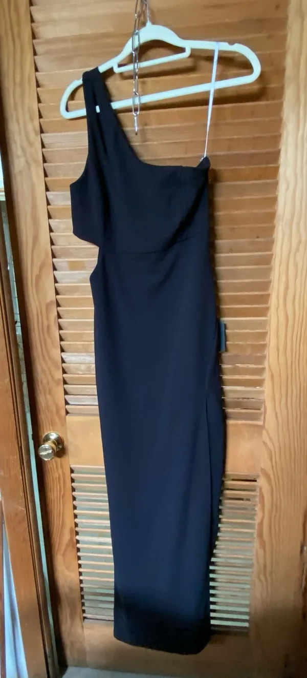 Lulus Medium One-Shoulder Cut-Out Black Maxi Dress - Image 2