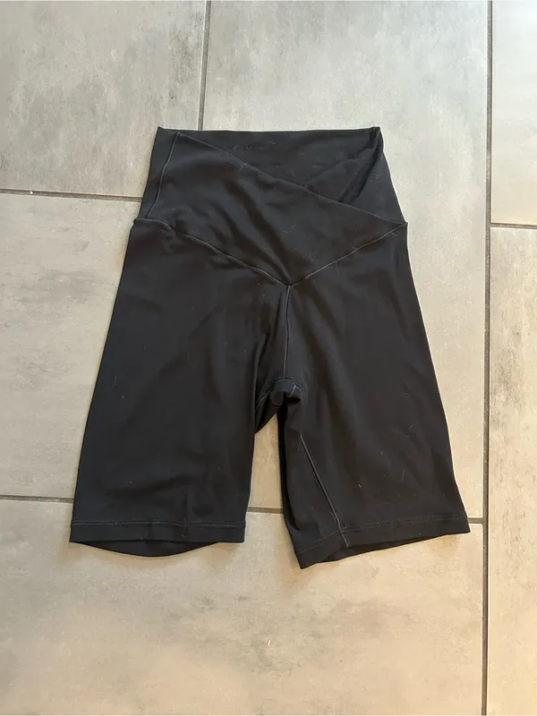 OFFLINE By Aerie Real Me Crossover High Waisted 7" Bike Short - Black - Image 2