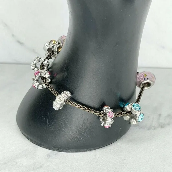 Gold Tone Floral Rhinestone Barrel Charm Beaded Bracelet - Image 3
