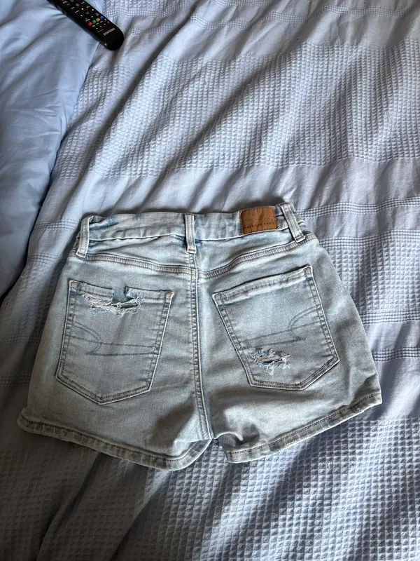 American Eagle Shorts - Image 4