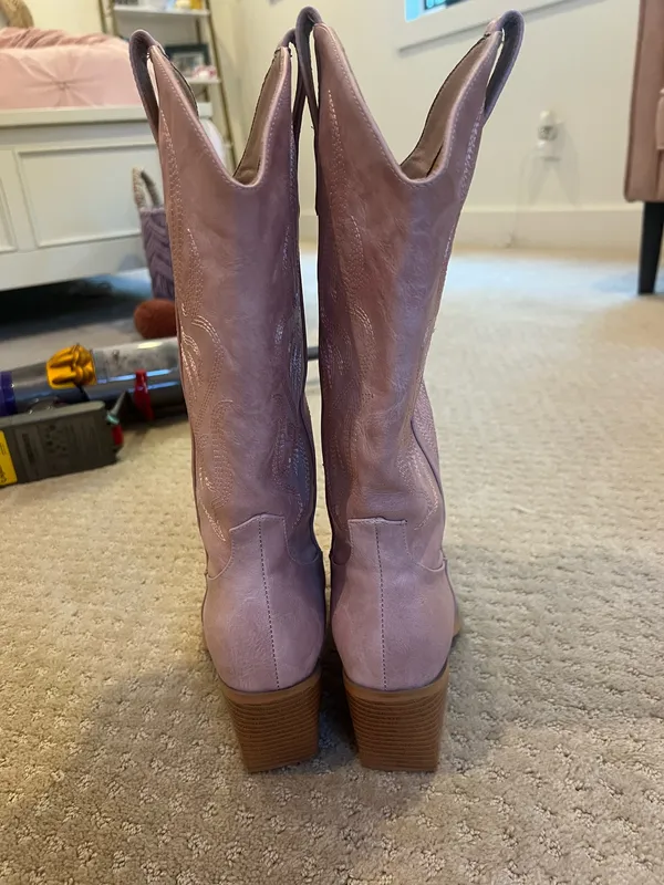 Amazon Pink cowgirl boots - Image 3