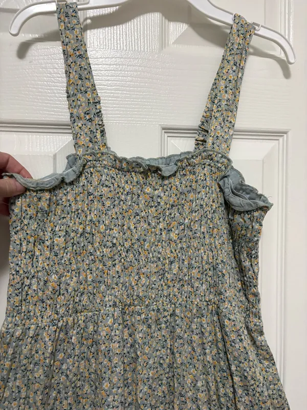 *Sim & Sam Sage Green Smocked Sleeveless Ditsy Floral Maxi Dress - Image 5