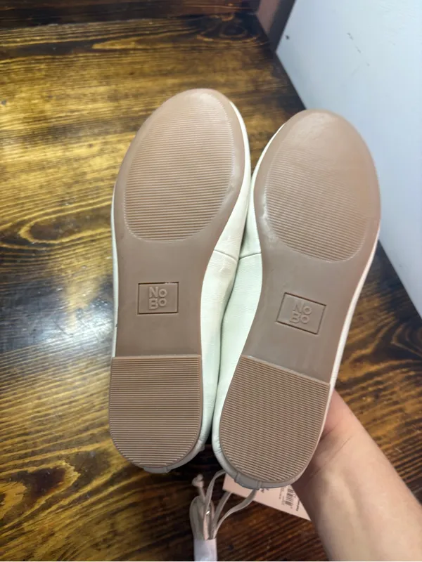 Time & tru beige lace up flats size 10 - Image 6