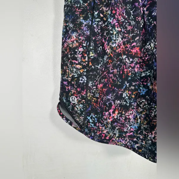 Lululemon‎ Hotty Hot HR Lined Shorts 4” Floral Spray Multi Black Size 4 - Image 7