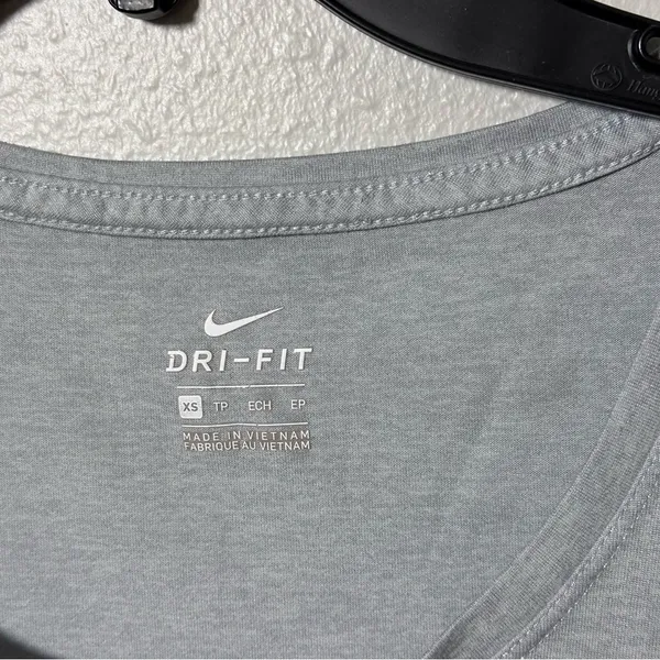Nike Women Athletic Blue Dri-Fit shirt size XS‎ - Image 3