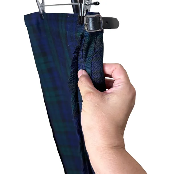 Pure New Wool Black Watch Tartan Plaid Wrap Skirt Navy Green Leather Buckle - Image 3