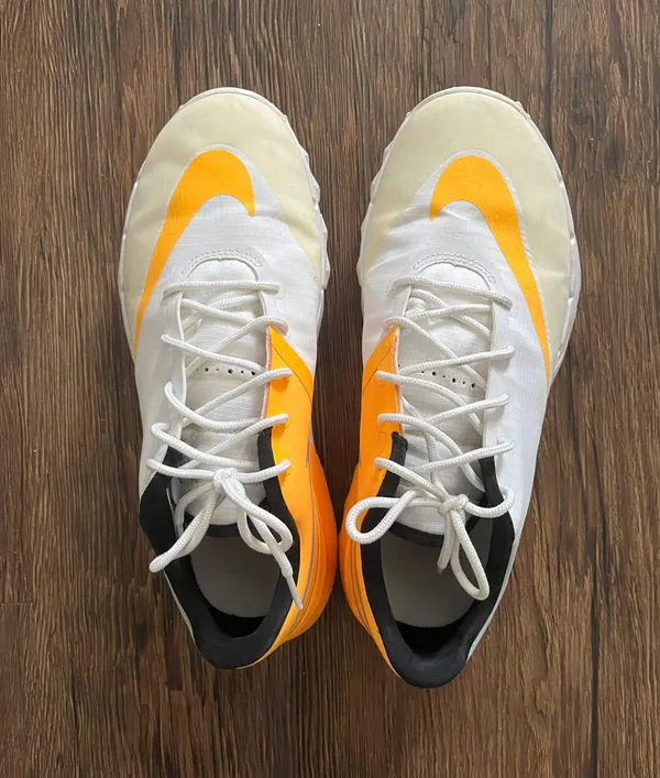 Nike Sneakers - Image 2