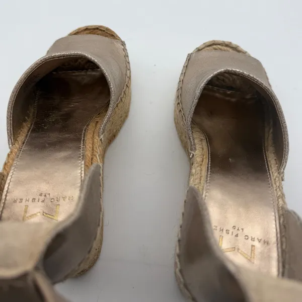Marc Fisher LTD Madalyn Metallic Gold Leather Espadrille Wedge Sandals 6M - Image 8