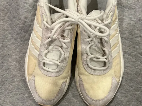 Adidas Women’s Cream & White Lightweight Sneakers - Image 2