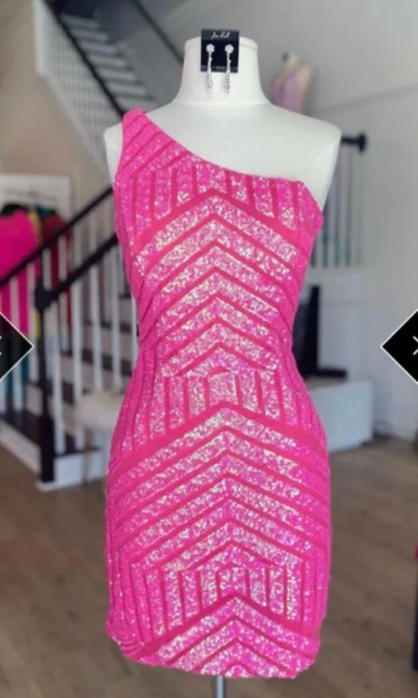 Pink Homecoming Dress Size 4 - Image 2