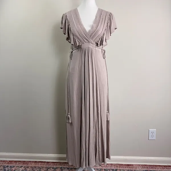 Baltic Born Jennifer Deep V Maxi Dress Small Taupe Crochet Flutter Sleeve Boho L - Image 2