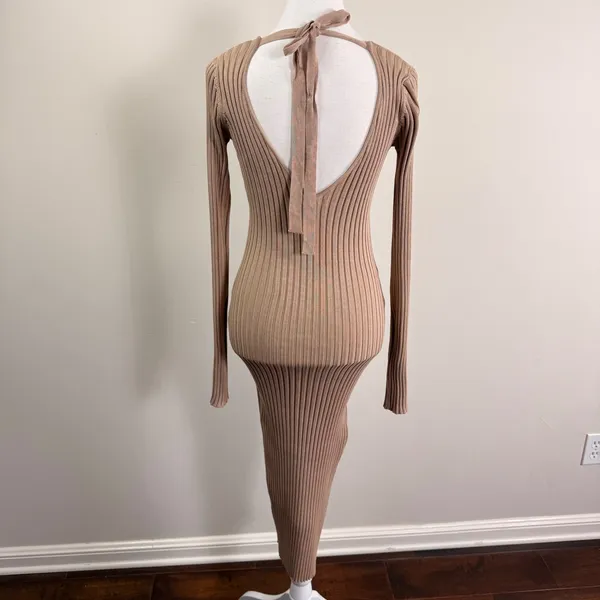 NBD REVOLOVE Tan Ribbed Knit Open Back Tie Maxi Dress Womens Small Deep V - Image 3