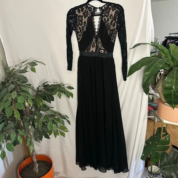 Fame and Partners Geo Heartline Lace Panel Long Sleeve Maxi Dress Black Size 2 - Image 6