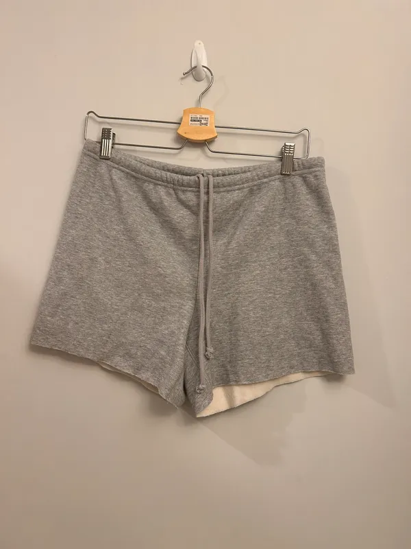SKIMS COTTON FLEECE CLASSIC SHORT Heather Grey Medium - Image 9