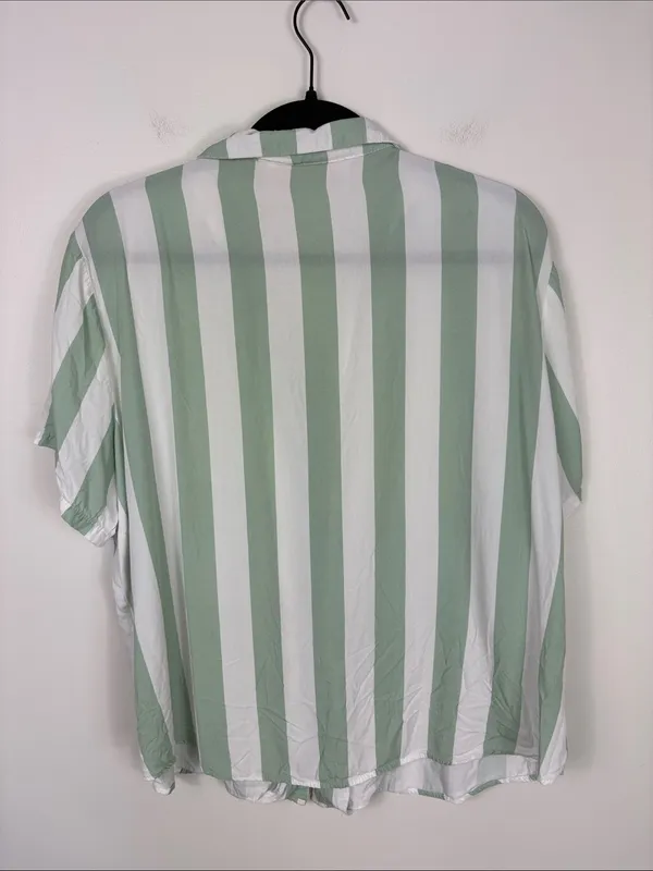 Birdy Grey Eddie Striped Pajama Set Women’s Large Sage Green Shorts Top - Image 8