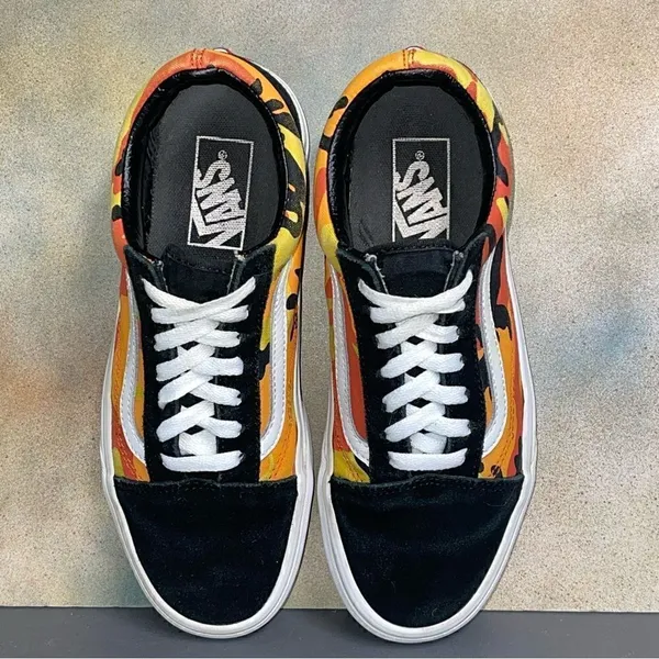 Vans Old Skool Women's Sneakers Size 7M - Image 11
