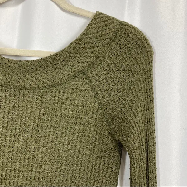 Free People Kate Thermal Long Sleeved Top: Olive Army Camo Green - Image 8