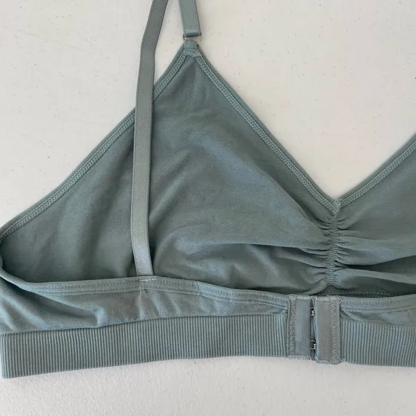 NWOT | Women’s blue gray thin stretchy non-padded buckled adjustable bra — XL‎ - Image 4