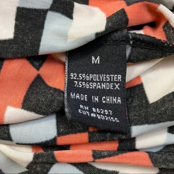 BCBGMaxAzria Geometric Print Tie Waist Dress‎ - Image 2