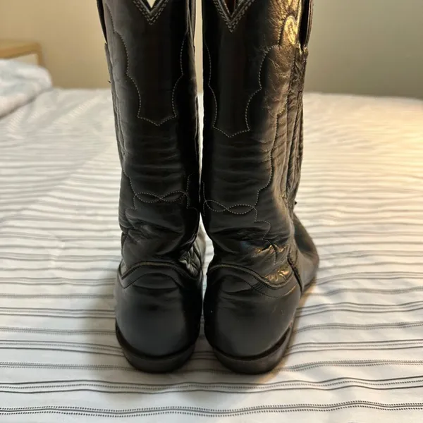 Vintage Tony Lama Black Cowgirl Boots Size 5.5 Narrow fit Leather Vintage - Image 3