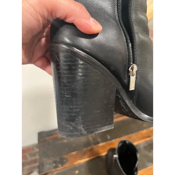 Marc Fisher Black Leather Round Toe Block Heel Ankle Boots Size 9 - Image 10